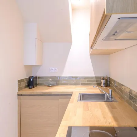 Guest house Maison Alcome - Elegant Artist's With Private Garden Paris