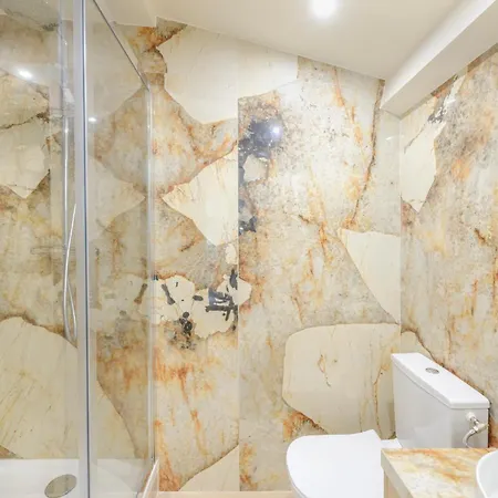 Maison Alcôme - Elegant Artist's With Private Garden 4*