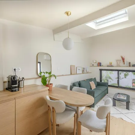 Maison Alcôme - Elegant Artist's With Private Garden Maison d'hôtes Paris