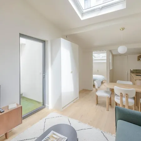 Maison d'hôtes Maison Alcôme - Elegant Artist's With Private Garden Paris